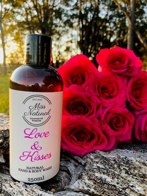 Love & Kisses - Shower Gel & Hand Wash - 250ml